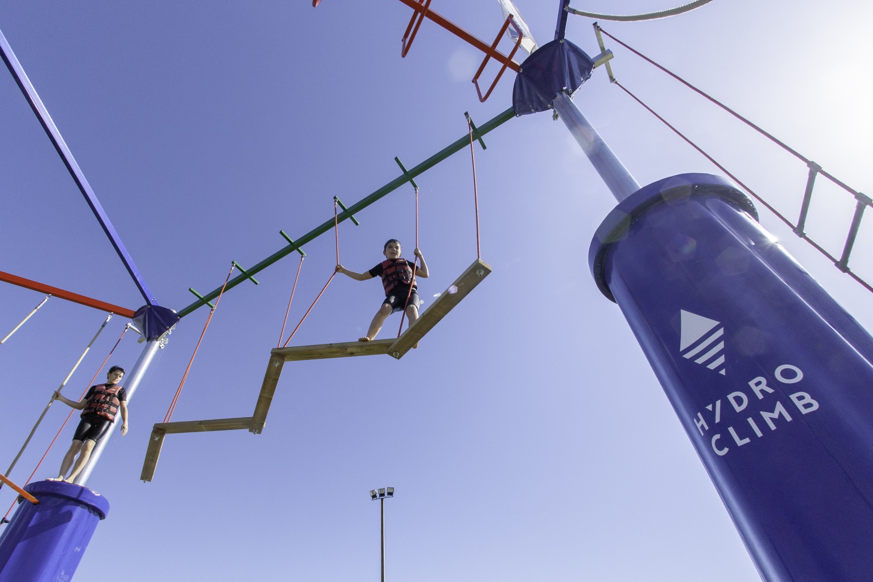 hydroclimb aquapark structure